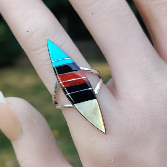 Antique Sterling Zuni signed turquoise coral onyx and mother of pearl ri… - Picture 8 of 10